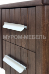 Здесь изображено Тумба Ингрид